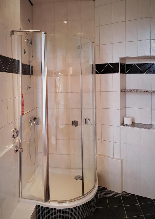 Elena Flat Lavendel Duisburg Zentrum エクステリア 写真